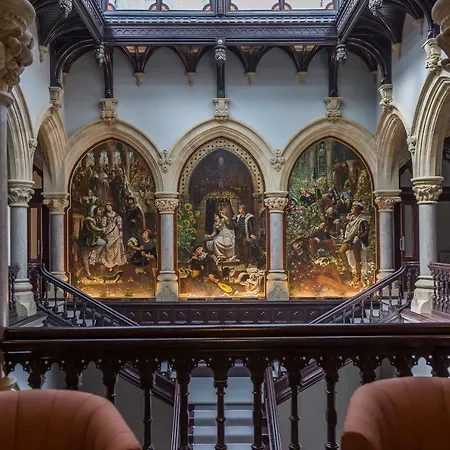 The Emma Stone Cross Mansion *