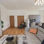 The Emma Stone Cross Mansion 公寓 *